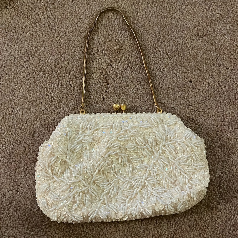 White beaded and sequin evening bag with gold chain